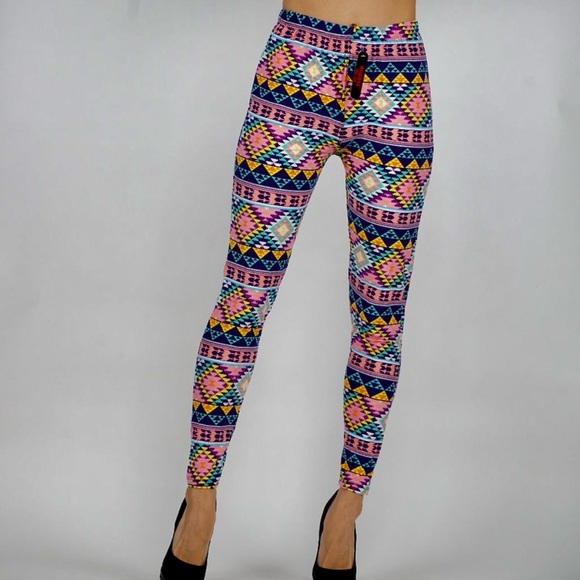 Vibrant Tribal Print Leggings - Picture 2 of 3